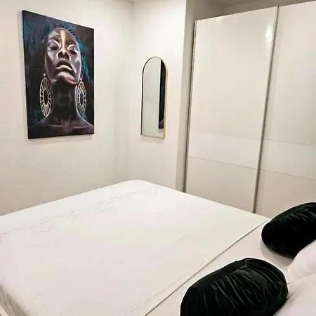 Apartment With Parking Spaces - 24190 Dubrovnik